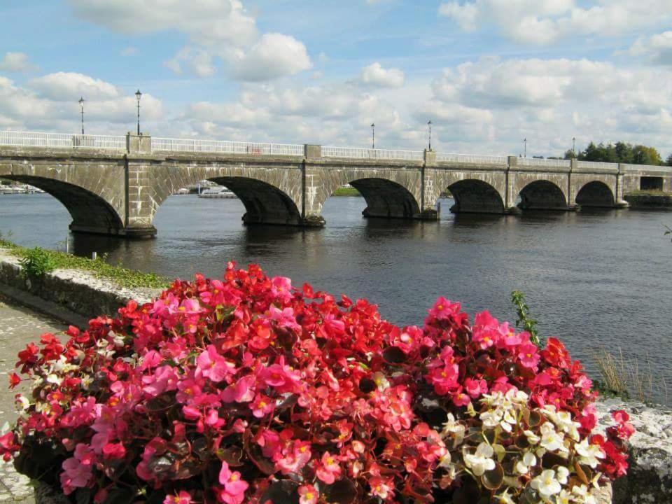 Charlotte'S Way B&B Banagher Екстериор снимка